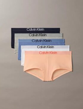 Bardzo miękkie bawełniane stringi Cotton Stretch, zestaw 5 sztuk Bardzo miękkie bawełniane stringi Cotton Stretch, zestaw 5 sztuk