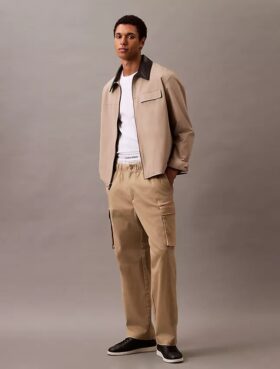 Bawełniane spodnie cargo o prostym kroju z elementami Cotton Stretch Bawełniane spodnie cargo o prostym kroju z elementami Cotton Stretch
