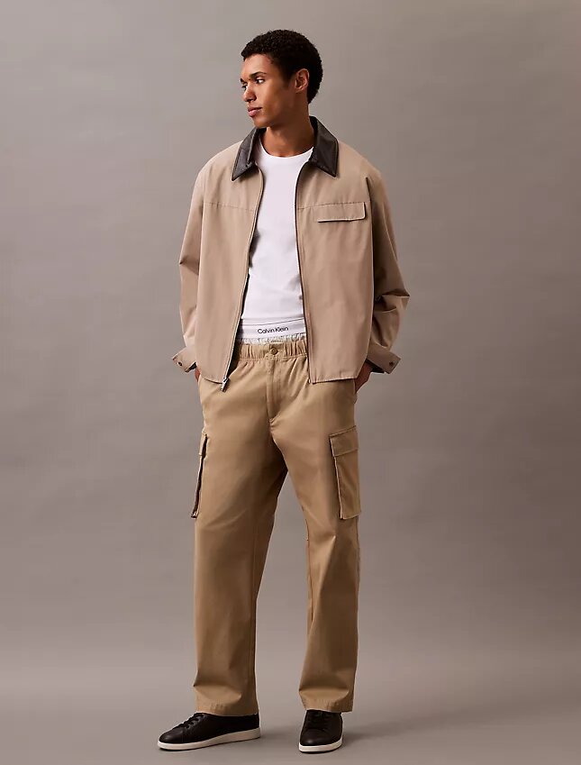 Bawełniane spodnie cargo o prostym kroju z elementami Cotton Stretch Bawełniane spodnie cargo o prostym kroju z elementami Cotton Stretch
