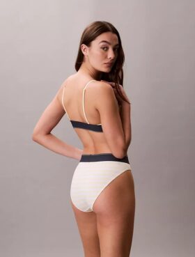 Bikini z wysokim stanem z elastycznej mikrofibry z graficznym Monogramem Bikini z wysokim stanem z elastycznej mikrofibry z graficznym Monogramem