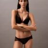 Biustonosz z głębokim dekoltem CK Black Floral Lace Biustonosz z głębokim dekoltem CK Black Floral Lace