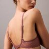 Biustonosz z głębokim dekoltem Instinct z lekką podszewką Biustonosz z głębokim dekoltem Instinct z lekką podszewką