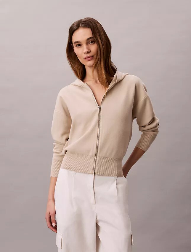 Bluza z kapturem z dzianiny o luźnym kroju Bluza z kapturem z dzianiny o luźnym kroju