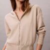 Bluza z kapturem z dzianiny o luźnym kroju Bluza z kapturem z dzianiny o luźnym kroju