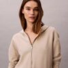 Bluza z kapturem z dzianiny o luźnym kroju Bluza z kapturem z dzianiny o luźnym kroju
