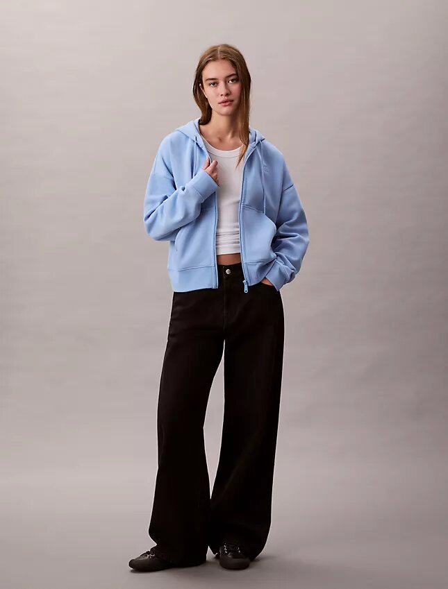Bluza z kapturem z polaru z Monogramem Bluza z kapturem z polaru z Monogramem