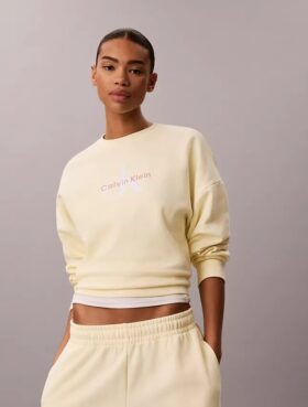 Bluza z polaru Monologo o luźnym kroju