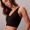 Bralette z dekoltem w serek Invisibles z lekką podszewką Bralette z dekoltem w serek Invisibles z lekką podszewką