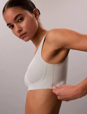 Bralette z żelowymi fiszbinami i lekką podszewką Bralette z żelowymi fiszbinami i lekką podszewką
