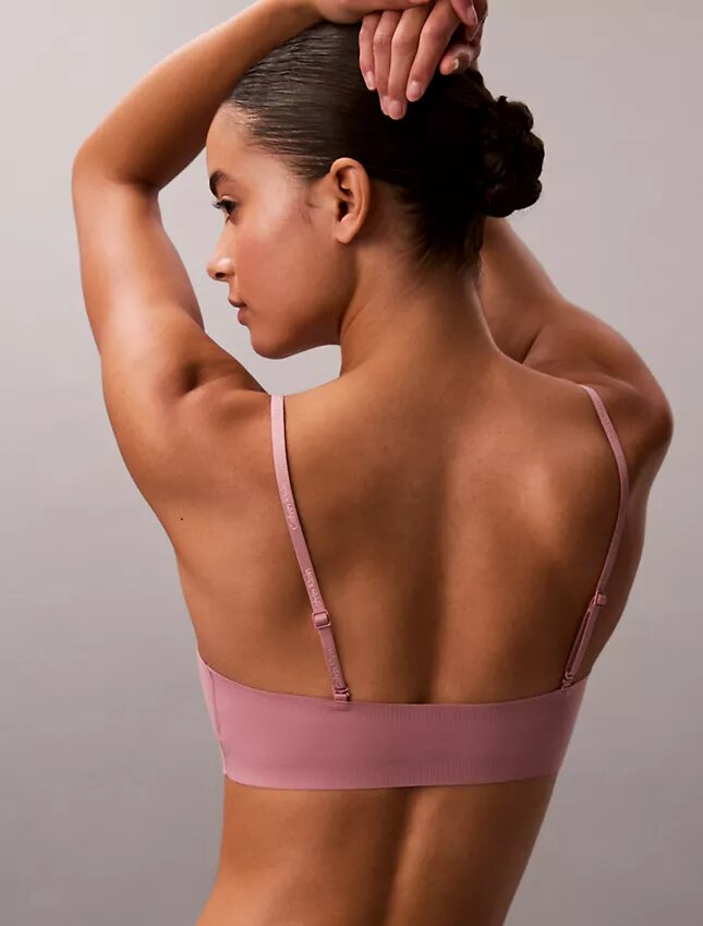 Bralette z żelowymi fiszbinami i lekką podszewką Bralette z żelowymi fiszbinami i lekką podszewką