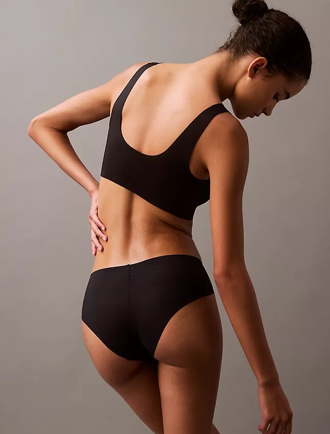 Bralette z żelowymi fiszbinami i lekką podszewką Bralette z żelowymi fiszbinami i lekką podszewką