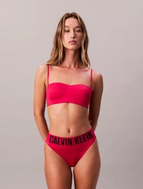 Bralette z intensywnym wzorem i lekką podszewką