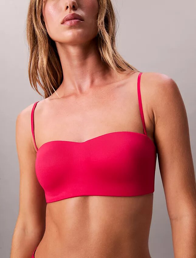 Bralette z intensywnym wzorem i lekką podszewką Bralette z intensywnym wzorem i lekką podszewką