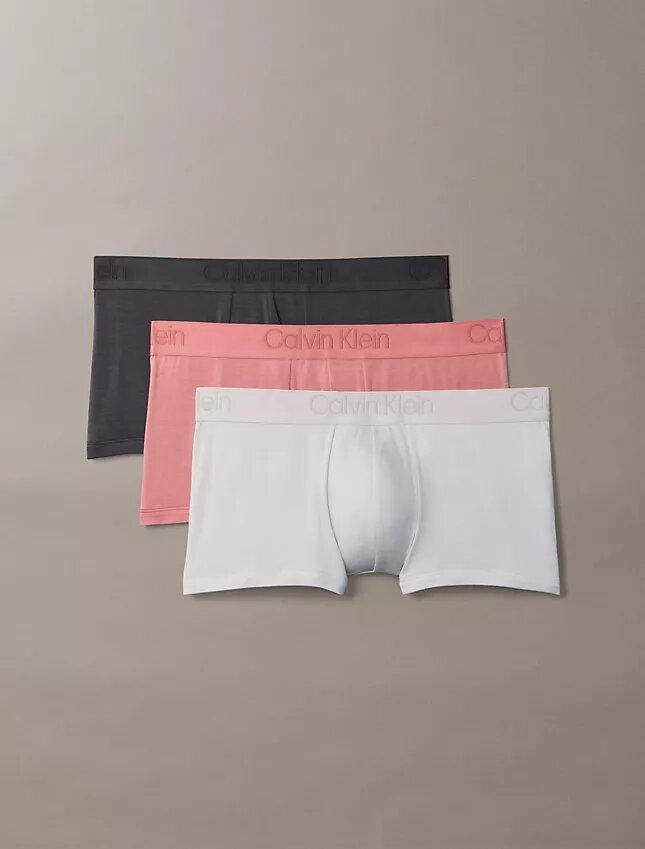 CK Black 3-pak Low Rise Trunk bokserówek CK Black 3-pak Low Rise Trunk bokserówek