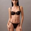 CK Black biustonosz balkonetkowy z kwiatową koronką, Unlined CK Black biustonosz balkonetkowy z kwiatową koronką, Unlined