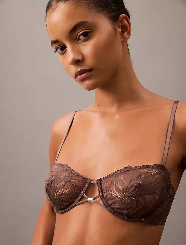 CK Black biustonosz balkonetkowy z kwiatową koronką, Unlined CK Black biustonosz balkonetkowy z kwiatową koronką, Unlined