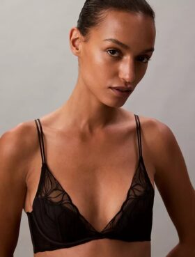CK Black Floral Lace – lekko wyściełany biustonosz z głębokim dekoltem CK Black Floral Lace – lekko wyściełany biustonosz z głębokim dekoltem