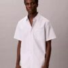Cotton Stretch koszula z elastycznego materiału w wąskie paski, zapinana na guziki Cotton Stretch koszula z elastycznego materiału w wąskie paski, zapinana na guziki