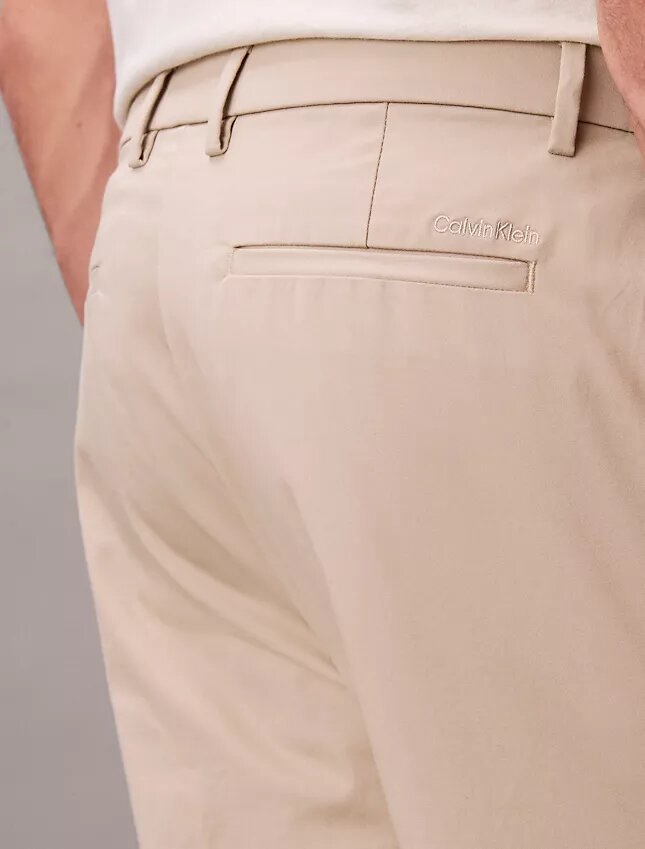 Cotton Stretch spodnie z elastycznym materiałem o prostym kroju Cotton Stretch spodnie z elastycznym materiałem o prostym kroju