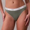 Cotton Stretch Thong z elastycznego materiału prążkowanego Cotton Stretch Thong z elastycznego materiału prążkowanego