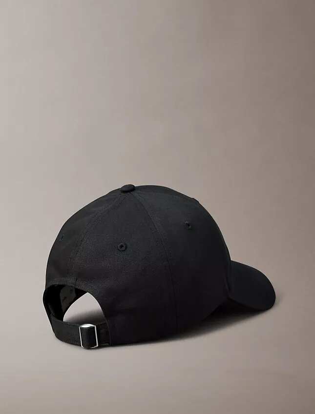 Czapka z zakrzywionym logo Czapka z zakrzywionym logo
