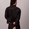 Denim Trucker Jacket z okazji Księżycowego Nowego Roku Denim Trucker Jacket z okazji Księżycowego Nowego Roku