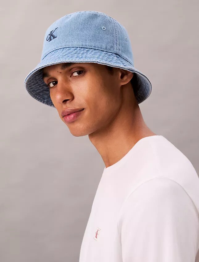 Denimowa czapka z daszkiem z Monogramem Denimowa czapka z daszkiem z Monogramem