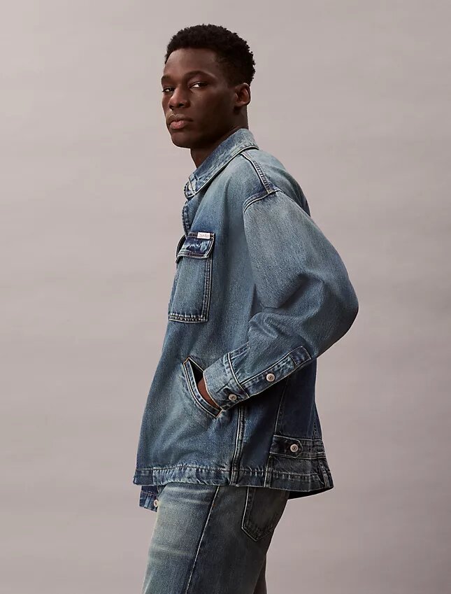 Dżinsowa kurtka w stylu casual Dżinsowa kurtka w stylu casual