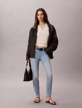 Dżinsy skinny o średnim stanie
