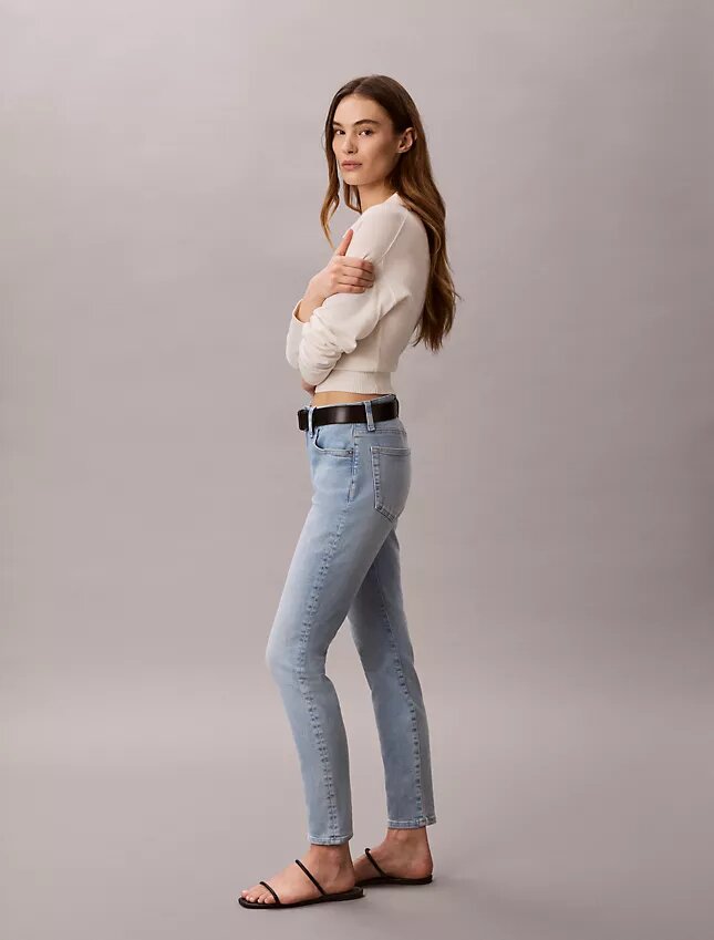 Dżinsy skinny o średnim stanie Dżinsy skinny o średnim stanie