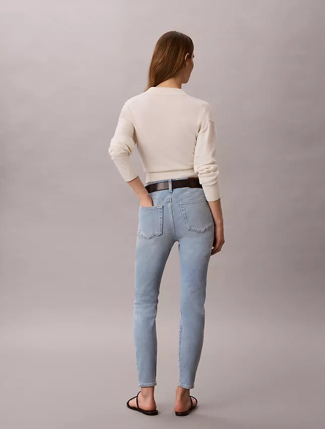 Dżinsy skinny o średnim stanie Dżinsy skinny o średnim stanie