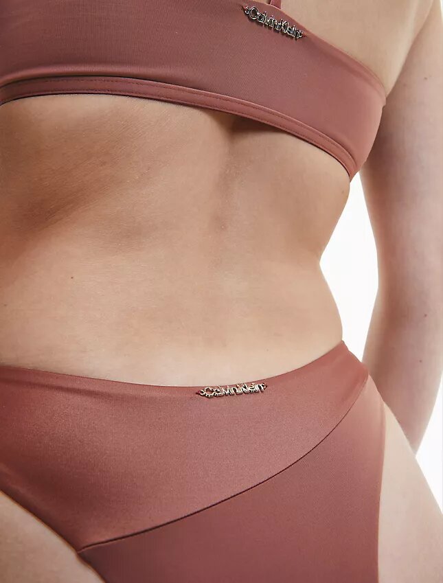 Dóły bikini Core Essentials w stylu brazylijskim Dóły bikini Core Essentials w stylu brazylijskim