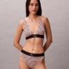 Elastyczny Bralette trójkątny z Microfiber z nadrukiem Monogramu i lekką podszewką Elastyczny Bralette trójkątny z Microfiber z nadrukiem Monogramu i lekką podszewką