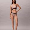 Elastyczny Bralette trójkątny z Microfiber z nadrukiem Monogramu i lekką podszewką Elastyczny Bralette trójkątny z Microfiber z nadrukiem Monogramu i lekką podszewką