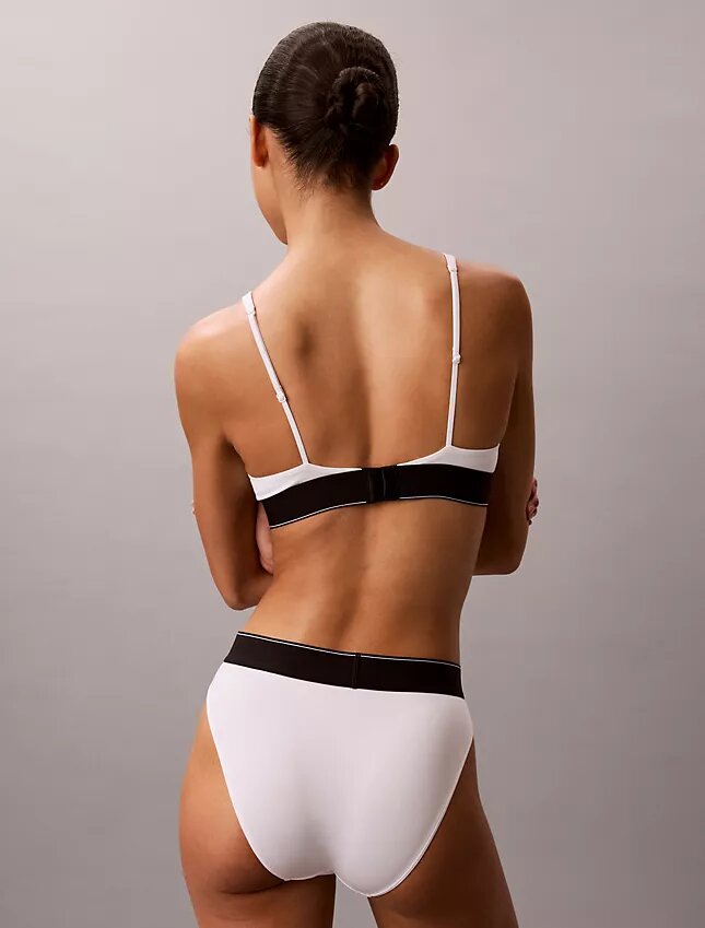 Elastyczny Bralette trójkątny z Microfiber z nadrukiem Monogramu i lekką podszewką Elastyczny Bralette trójkątny z Microfiber z nadrukiem Monogramu i lekką podszewką
