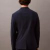 Elegancka marynarka o wąskim kroju Elegancka marynarka o wąskim kroju