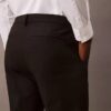Eleganckie spodnie slim fit z elastycznego materiału Eleganckie spodnie slim fit z elastycznego materiału