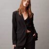 Eleganckie spodnie z szerokimi nogawkami z elastycznego materiału Eleganckie spodnie z szerokimi nogawkami z elastycznego materiału