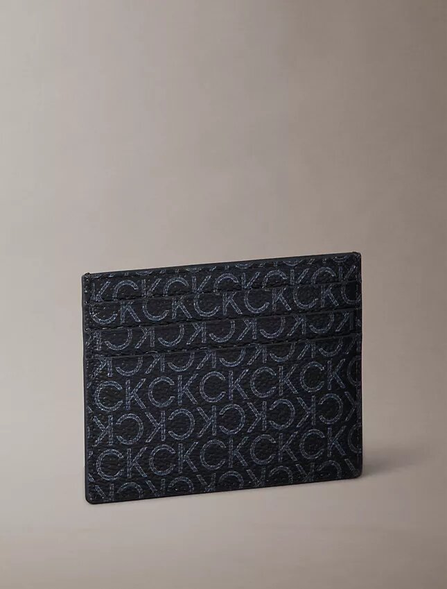 Etui na karty z monogramem o fakturze kamiennej Etui na karty z monogramem o fakturze kamiennej