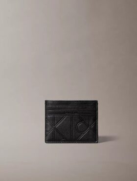 Etui na karty z wytłoczonym logo Etui na karty z wytłoczonym logo