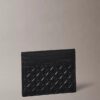 Etui na karty z wytłoczonym monogramem na całej powierzchni Etui na karty z wytłoczonym monogramem na całej powierzchni