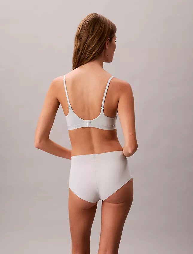 Form to Body Bralette z lekką wyściółką Form to Body Bralette z lekką wyściółką