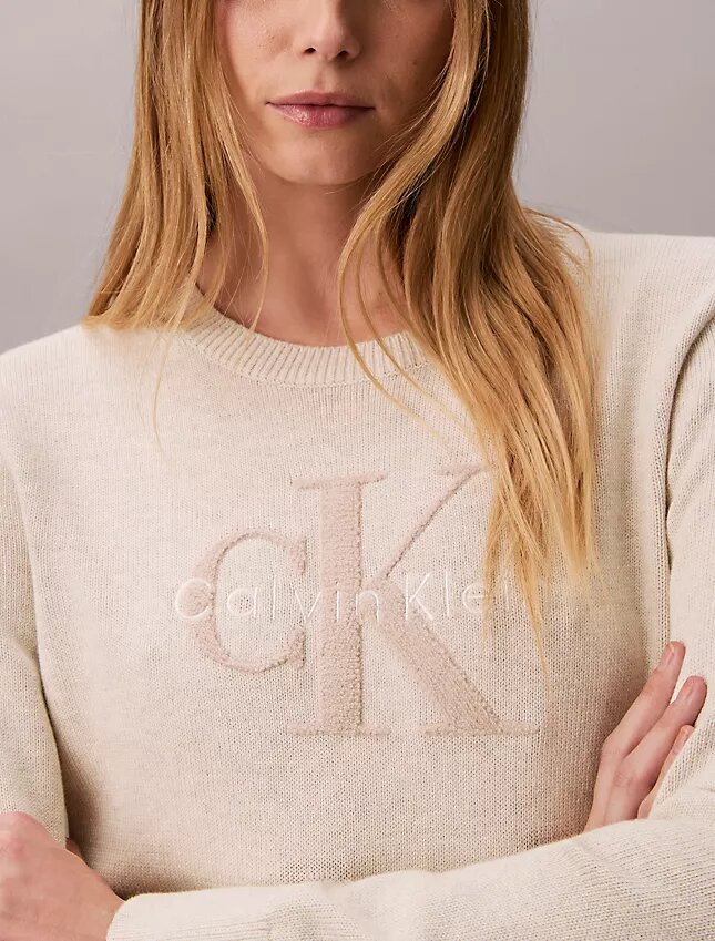 Gładki sweter z bawełny szenilowej z napisem Monologo Gładki sweter z bawełny szenilowej z napisem Monologo