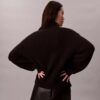 Gruby sweter z golfem o luźnym kroju Gruby sweter z golfem o luźnym kroju