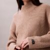 Gruby sweter z golfem o luźnym kroju Gruby sweter z golfem o luźnym kroju