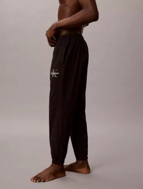 Ikoniczne bawełniane spodnie dresowe Cotton Stretch Monologo z elastanem Ikoniczne bawełniane spodnie dresowe Cotton Stretch Monologo z elastanem