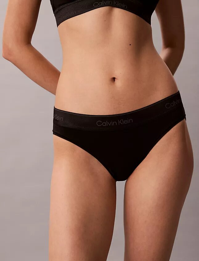 Ikoniczne bawełniano-Modalowe Bikini z metalicznym wykończeniem Ikoniczne bawełniano-Modalowe Bikini z metalicznym wykończeniem