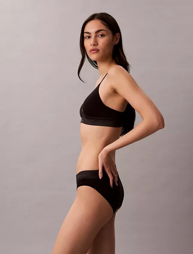 Ikoniczne bawełniano-Modalowe Bikini z metalicznym wykończeniem Ikoniczne bawełniano-Modalowe Bikini z metalicznym wykończeniem