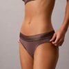 Ikoniczne bawełniano-Modalowe Bikini z metalicznym wykończeniem Ikoniczne bawełniano-Modalowe Bikini z metalicznym wykończeniem