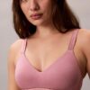 Ikoniczny bawełniano-Modalny biustonosz typu Bralette z metalicznym wykończeniem i lekką podszewką Ikoniczny bawełniano-Modalny biustonosz typu Bralette z metalicznym wykończeniem i lekką podszewką